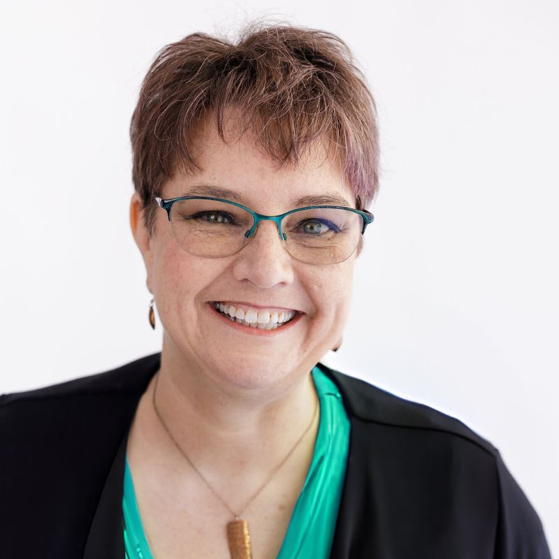 Cindy Gross headshot