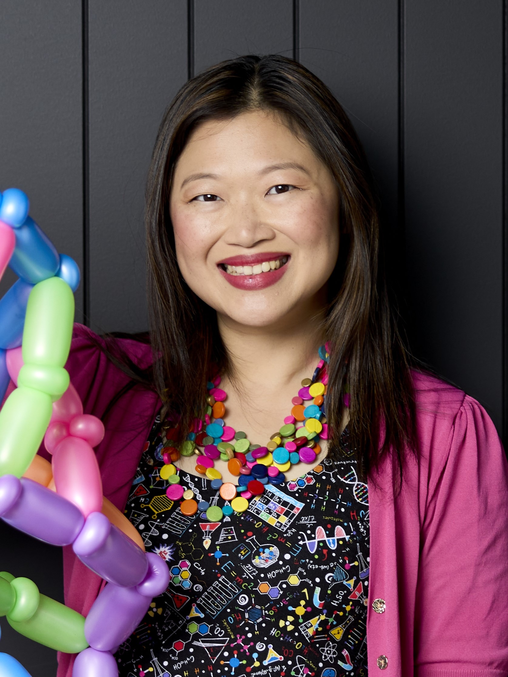 Dr Chloe Lim - Twistyfic - DNA helix - headshot